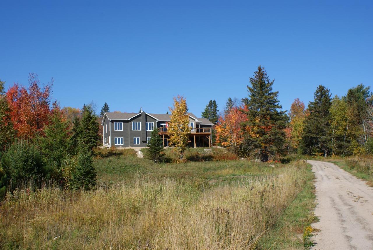 Top Of Algonquin Bed And Breakfast Mattawa Экстерьер фото